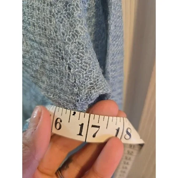 crabtree evelyn NWT Mohair, Wool, Silk Blend Cardigan Sweatee Dusty Blue. Medium - Picture 14 of 15
